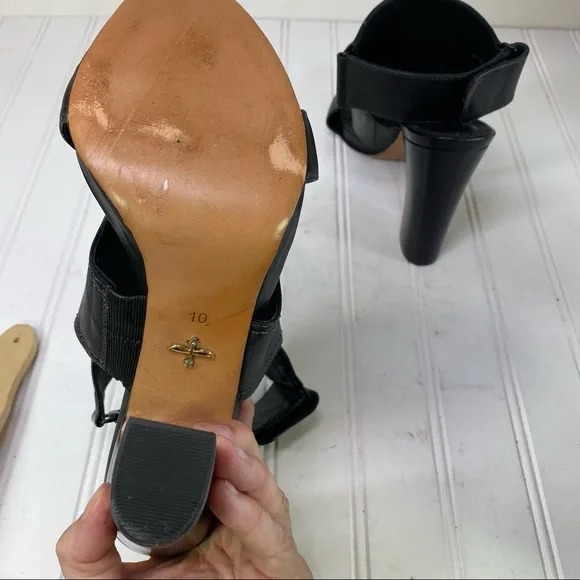 Pour La Victoire Echo black leather Sandals - Picture 6 of 7